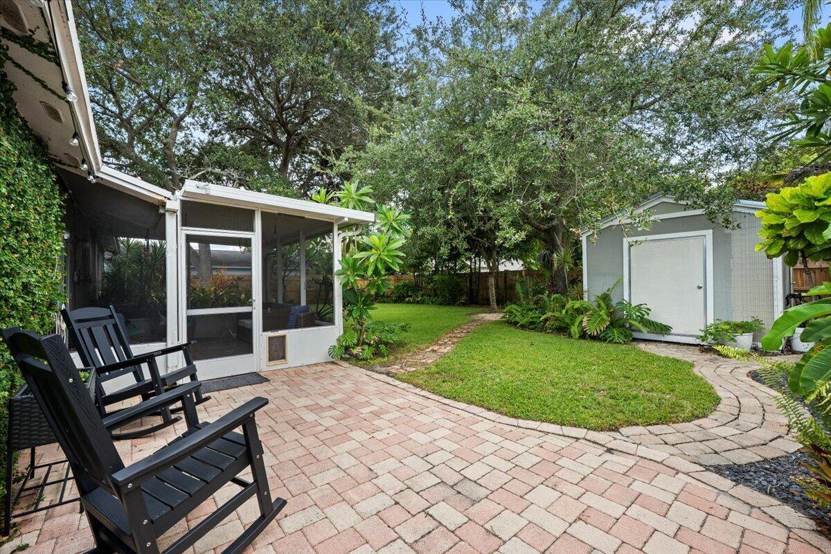 710 Cree Street Jupiter, FL 33458 - Photo 18 of 26 Exterior Patio / Yard