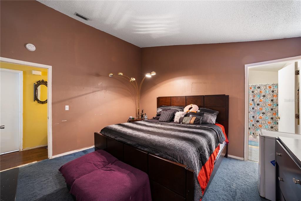 5624 Indialantic Drive Orlando, FL 32808 - Photo 12 of 16