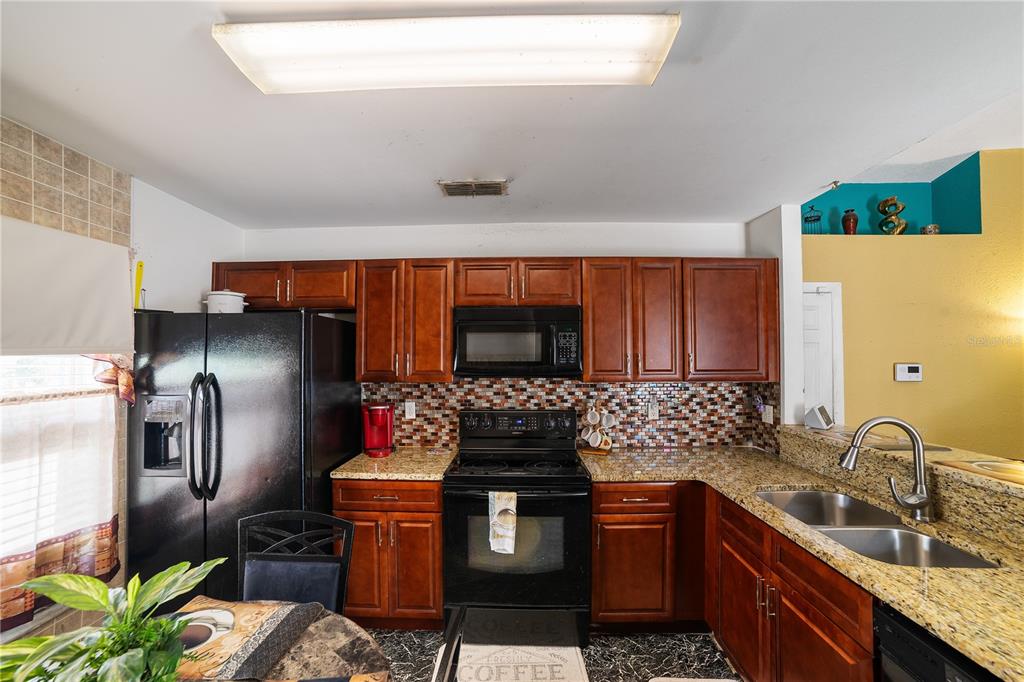 5624 Indialantic Drive Orlando, FL 32808 - Photo 9 of 16