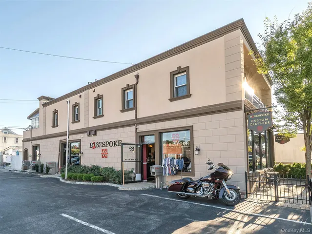 $2,300 | 49 Glen Head Road, Unit 2, Glen Head, NY 11545