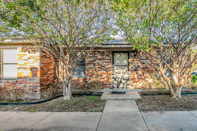 $1,495 | 5013 Geddes Avenue, Unit A, Fort Worth, TX 76107