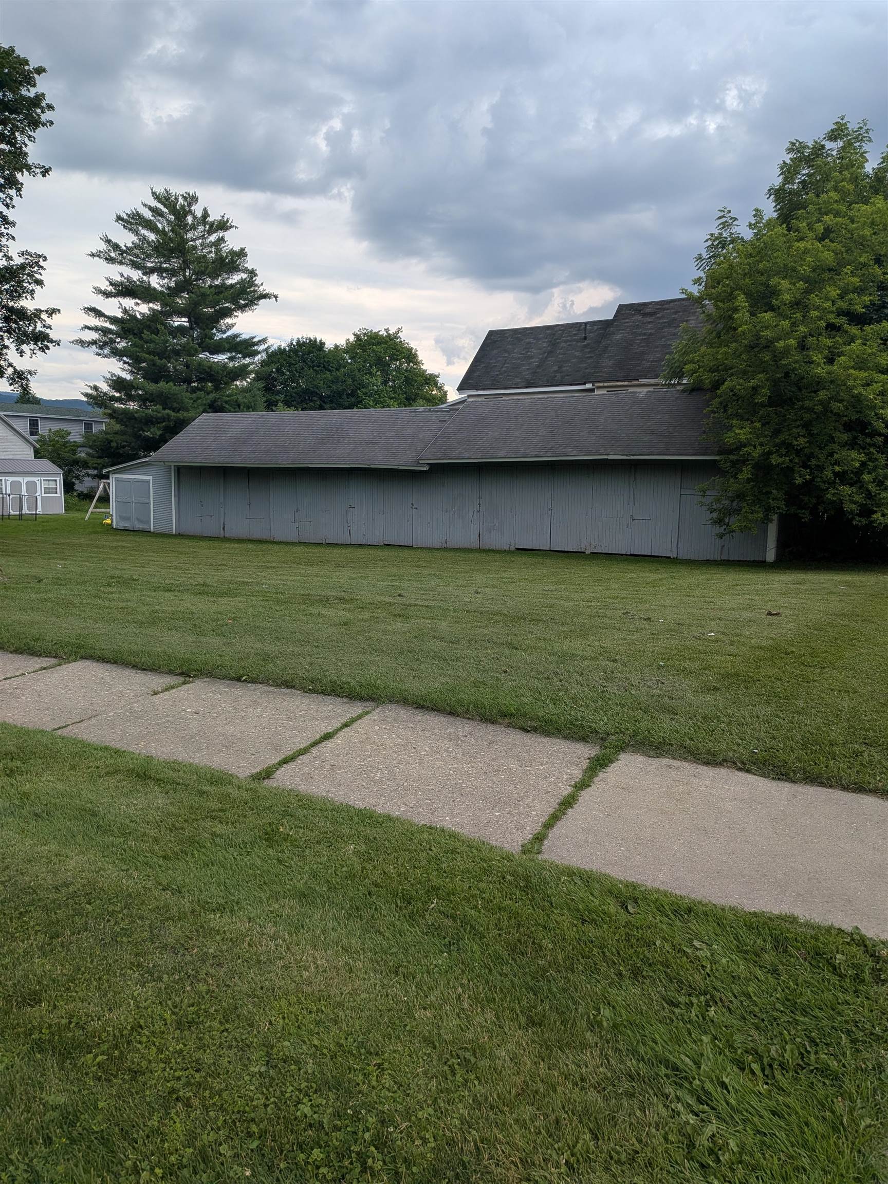 40 Terrill Street Rutland, VT 05701 - Photo 6 of 10