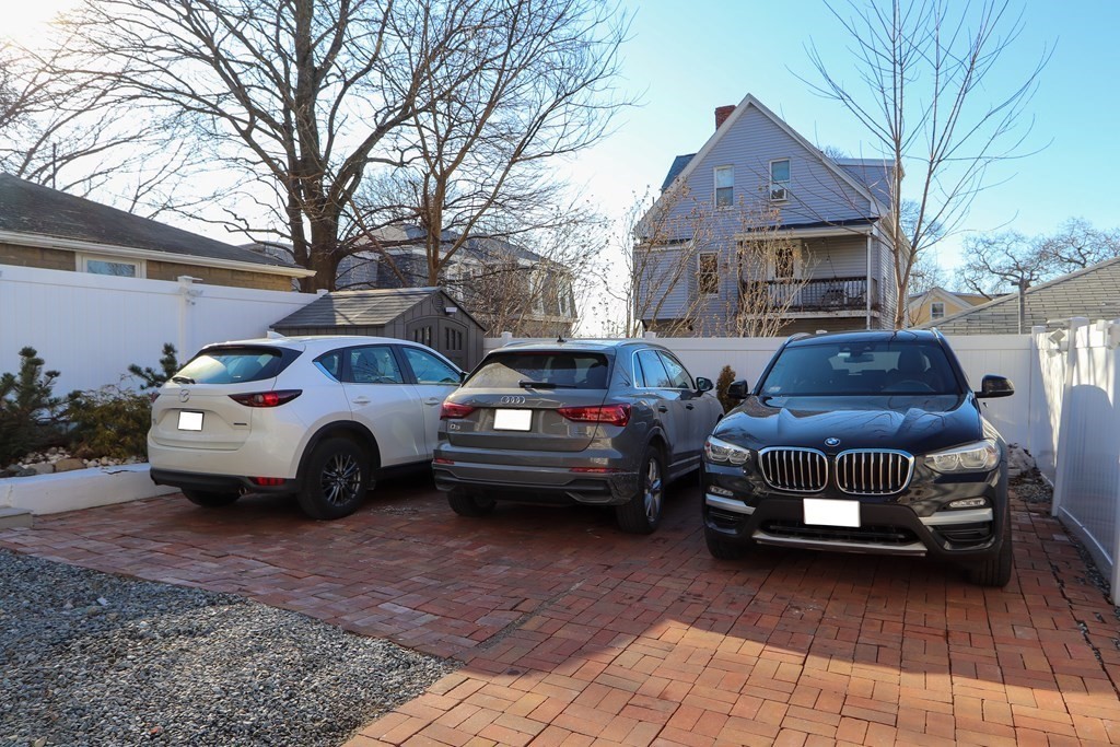 19 Conwell Street, Unit 2 Somerville, MA 02143 - Photo 37 of 38