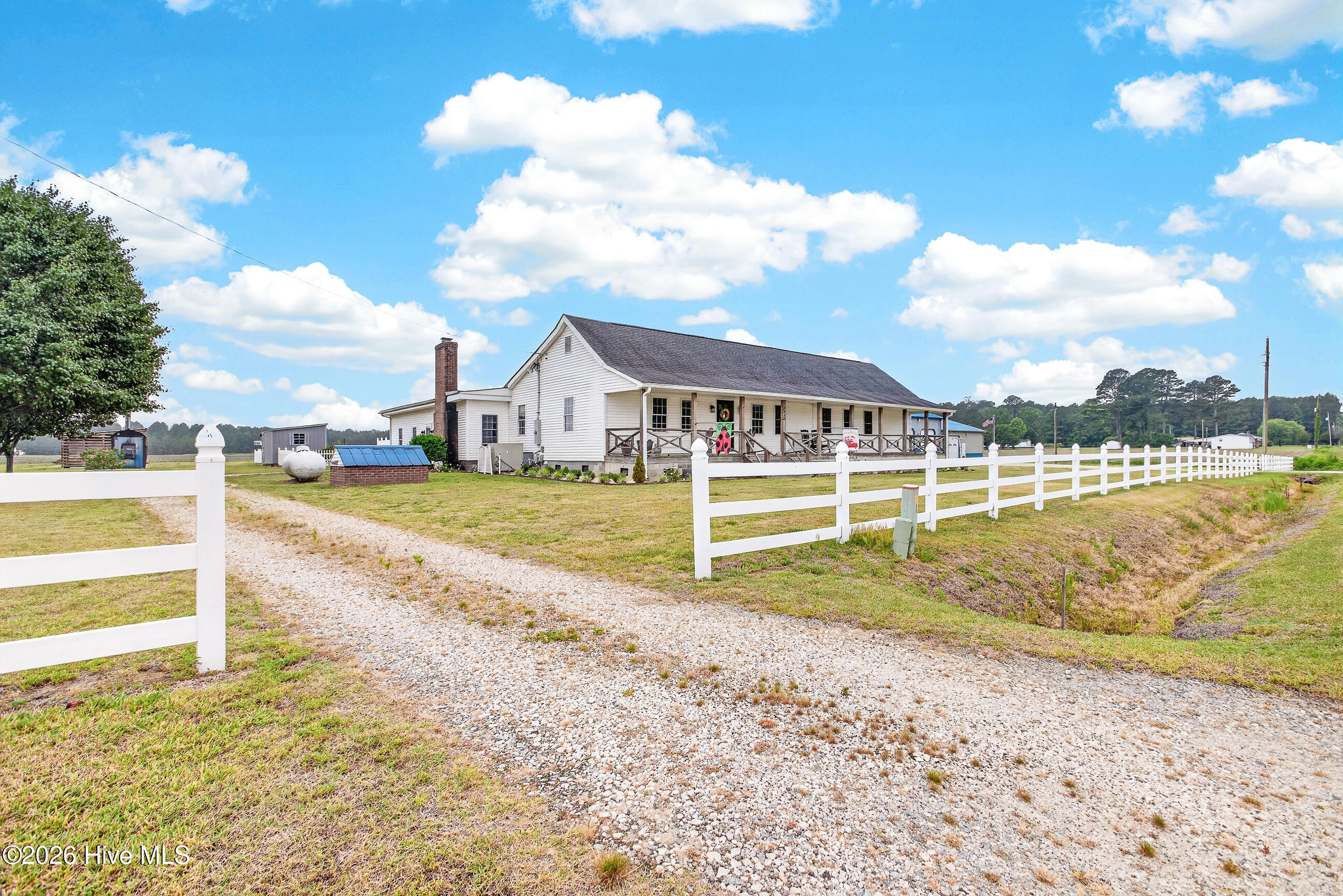 8840 Robbins Road Rocky Mount, NC 27803 - Photo 4 of 58 01-4