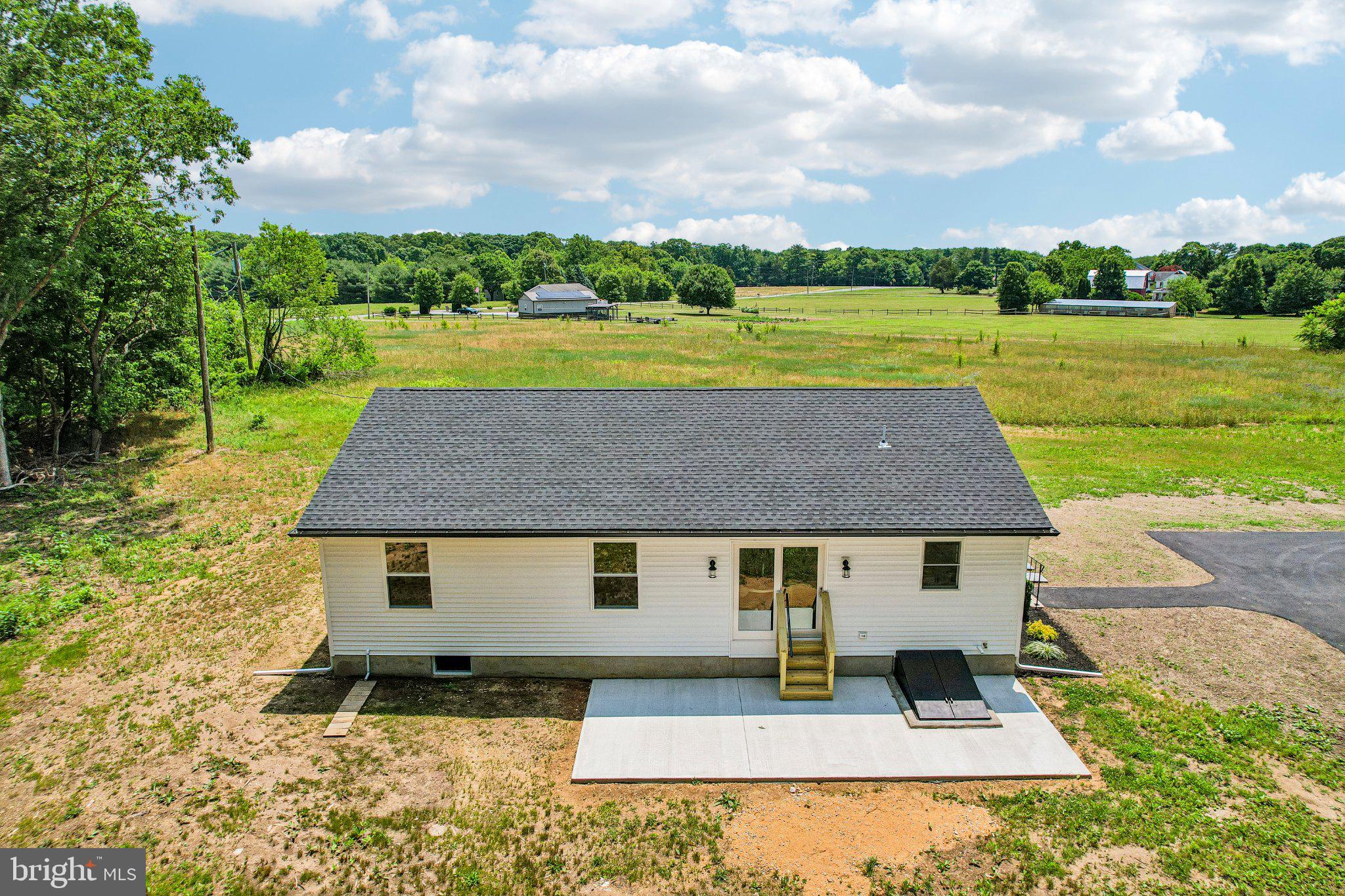387 Tuska Road Millville, NJ 08332 - Photo 8 of 45
