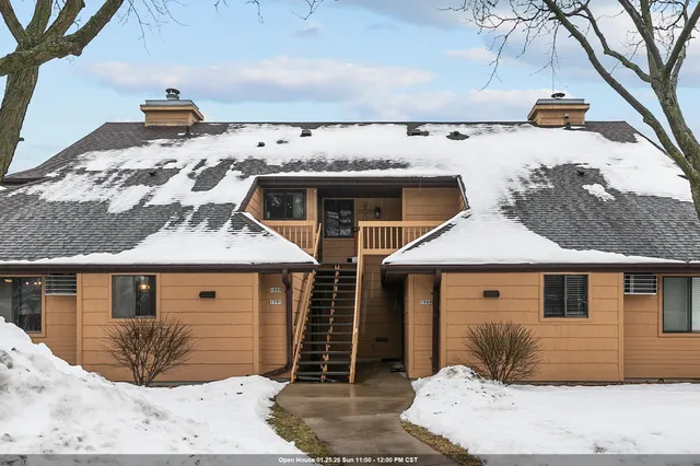 $214,900 | 1391 West 18th Avenue, Oshkosh, WI 54902