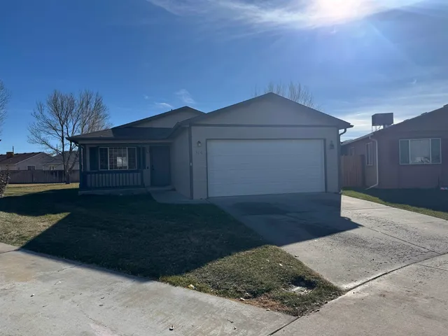 $379,900 | 516 Vermont Lane, Fruita, CO 81521