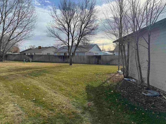 $379,900 | 516 Vermont Lane, Fruita, CO 81521