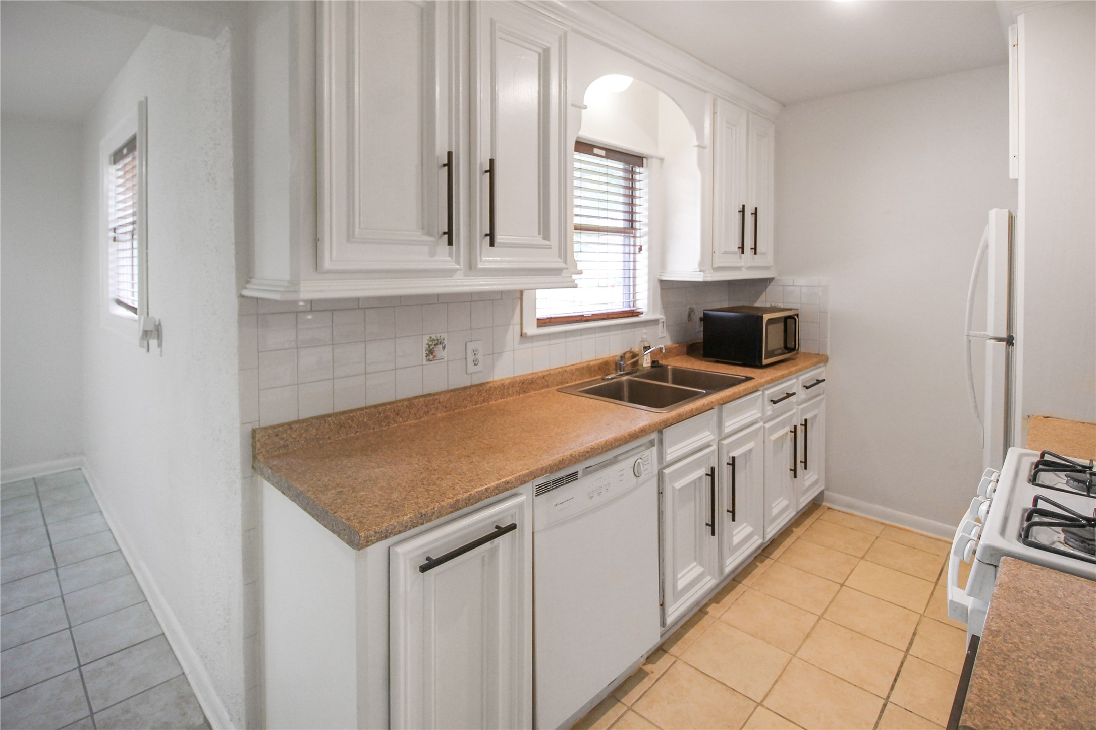 3314 Hartwick Road Houston, TX 77093 - Photo 8 of 25 Gallery Image 8