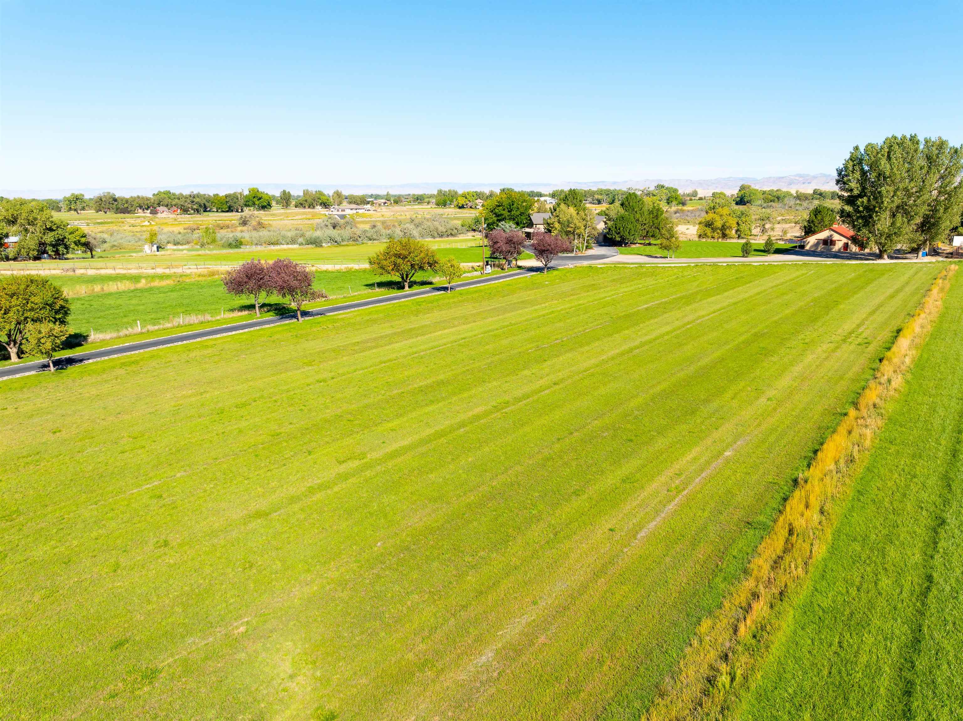 2536 I Road Grand Junction, CO 81505 - Photo 11 of 41