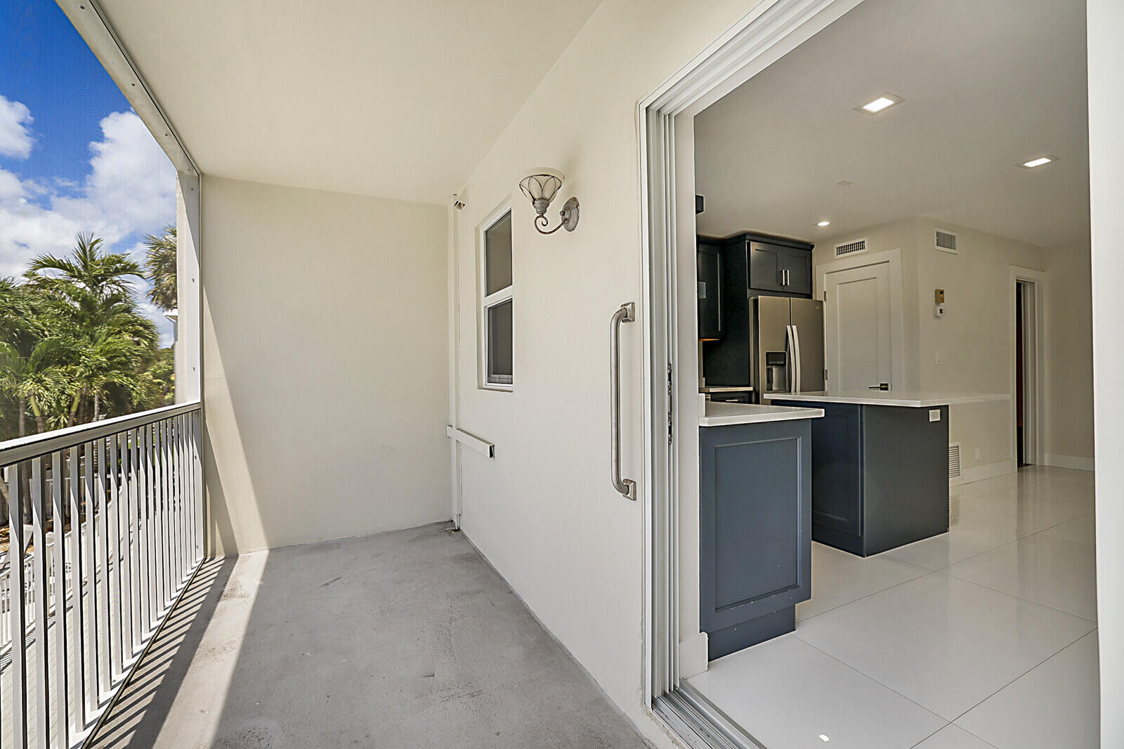 1439 South Ocean Boulevard, Unit 208 Lauderdale-by-the-Sea, FL 33062 - Photo 21 of 27 a view of a hallway