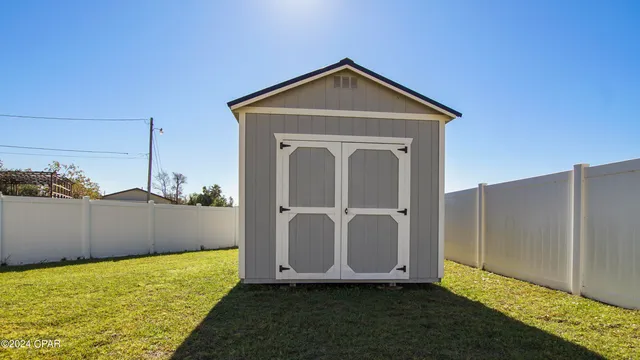 $449,900 | 233 Martingale Loop, Lynn Haven, FL 32444