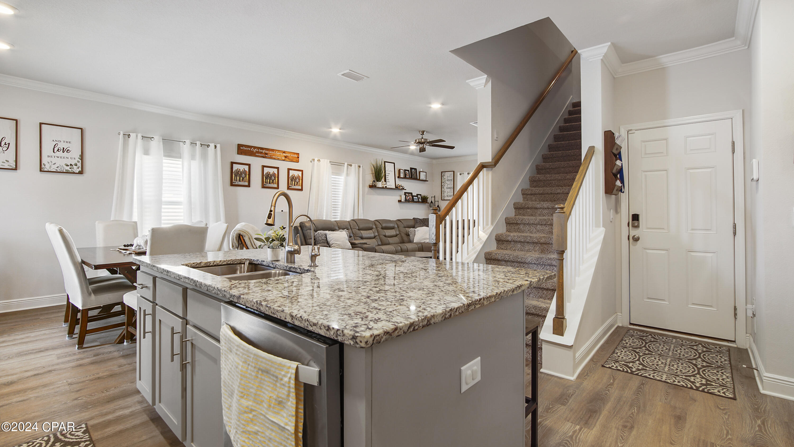 233 Martingale Loop Lynn Haven, FL 32444 - Photo 8 of 47