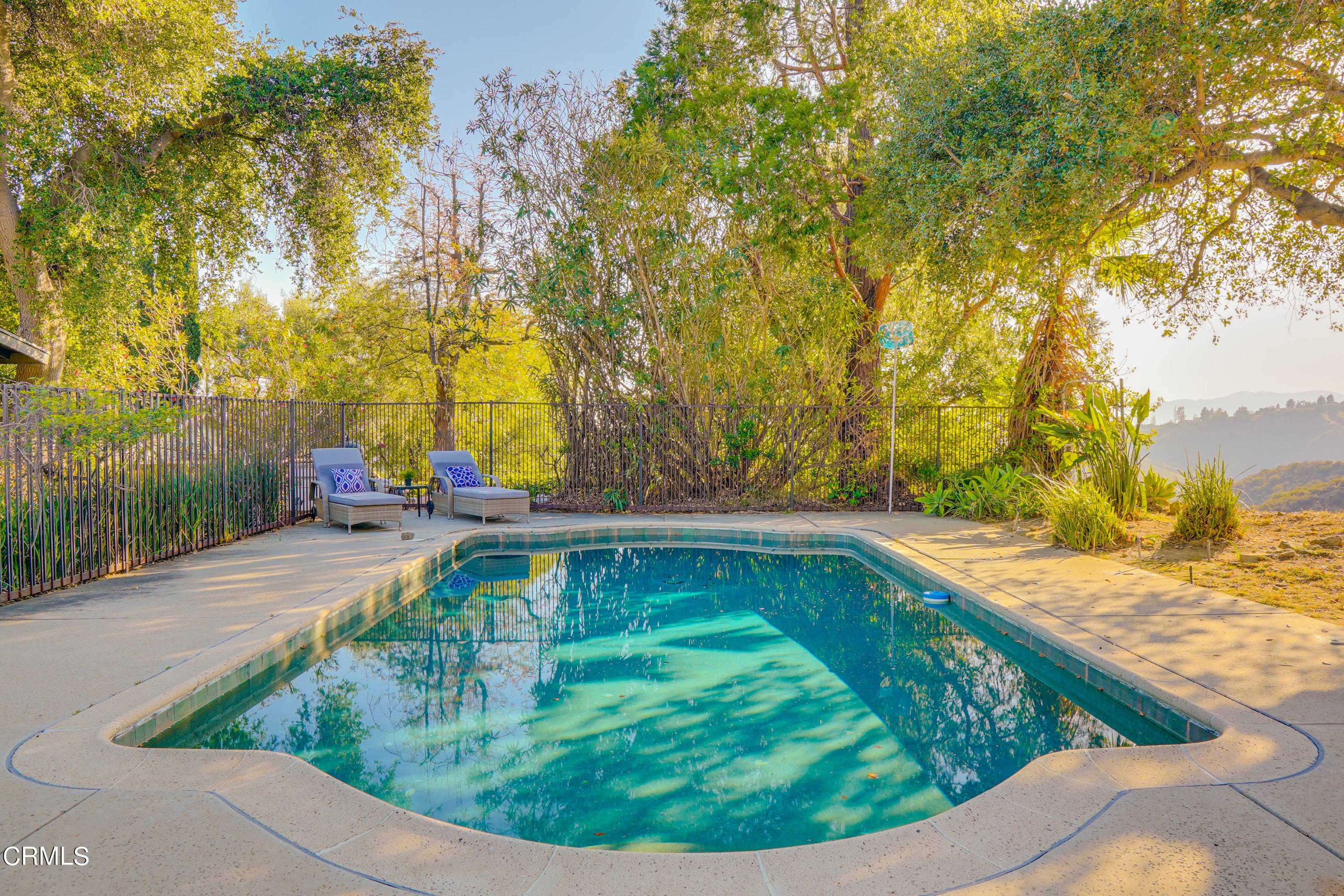 4535 El Prieto Road Altadena, CA 91001 - Photo 16 of 28 Pool2