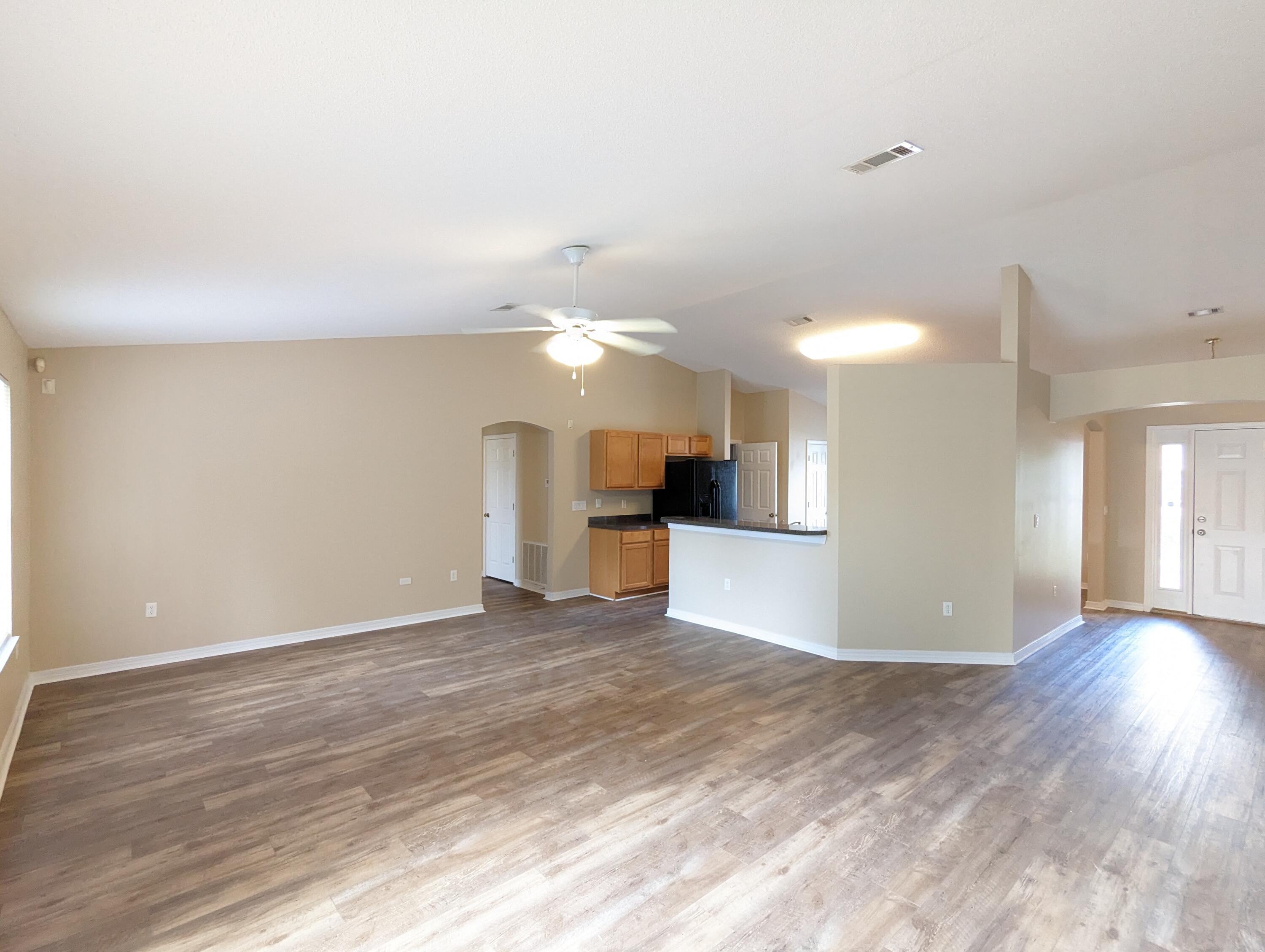 8237 Nevada Street Navarre, FL 32566 - Photo 4 of 21