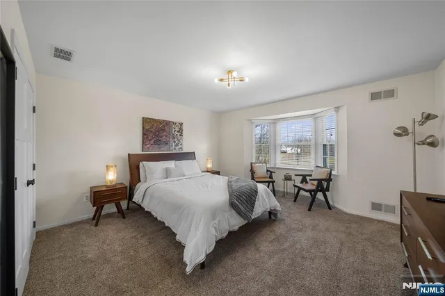 $1,188,000 | 11 Newell Road, Flemington, NJ 08822