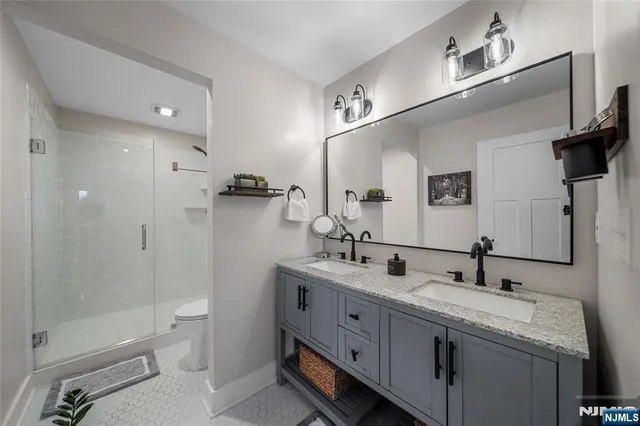 $1,188,000 | 11 Newell Road, Flemington, NJ 08822