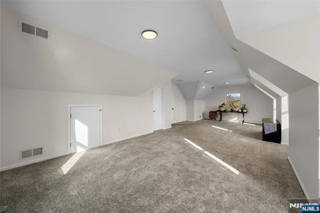 $1,188,000 | 11 Newell Road, Flemington, NJ 08822