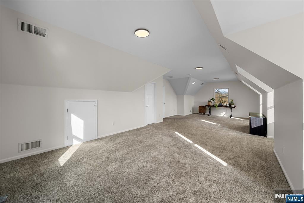 11 Newell Road Flemington, NJ 08822 - Photo 31 of 48