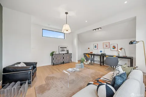 $1,680,000 | 382 Lisbon Street, San Francisco, CA 94112