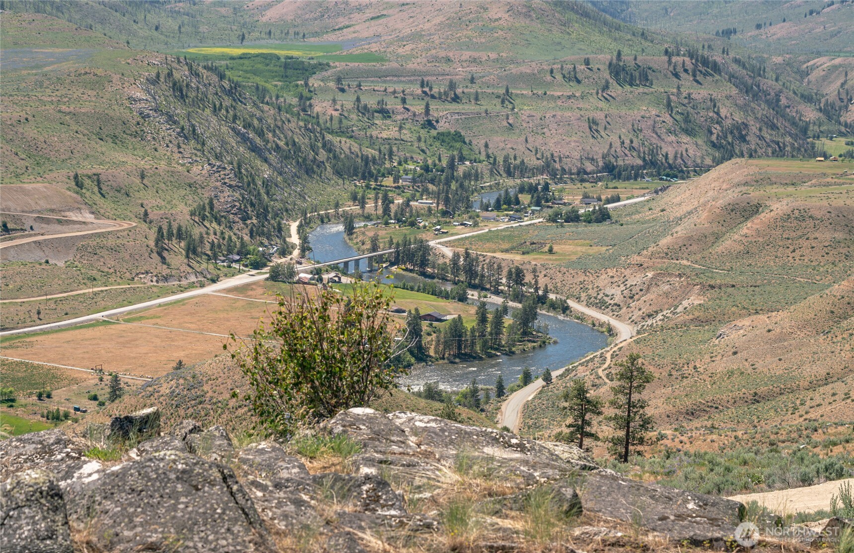 2 Highland Vista Methow, WA 98834 - Photo 3 of 8 a view of a lake with a mountain