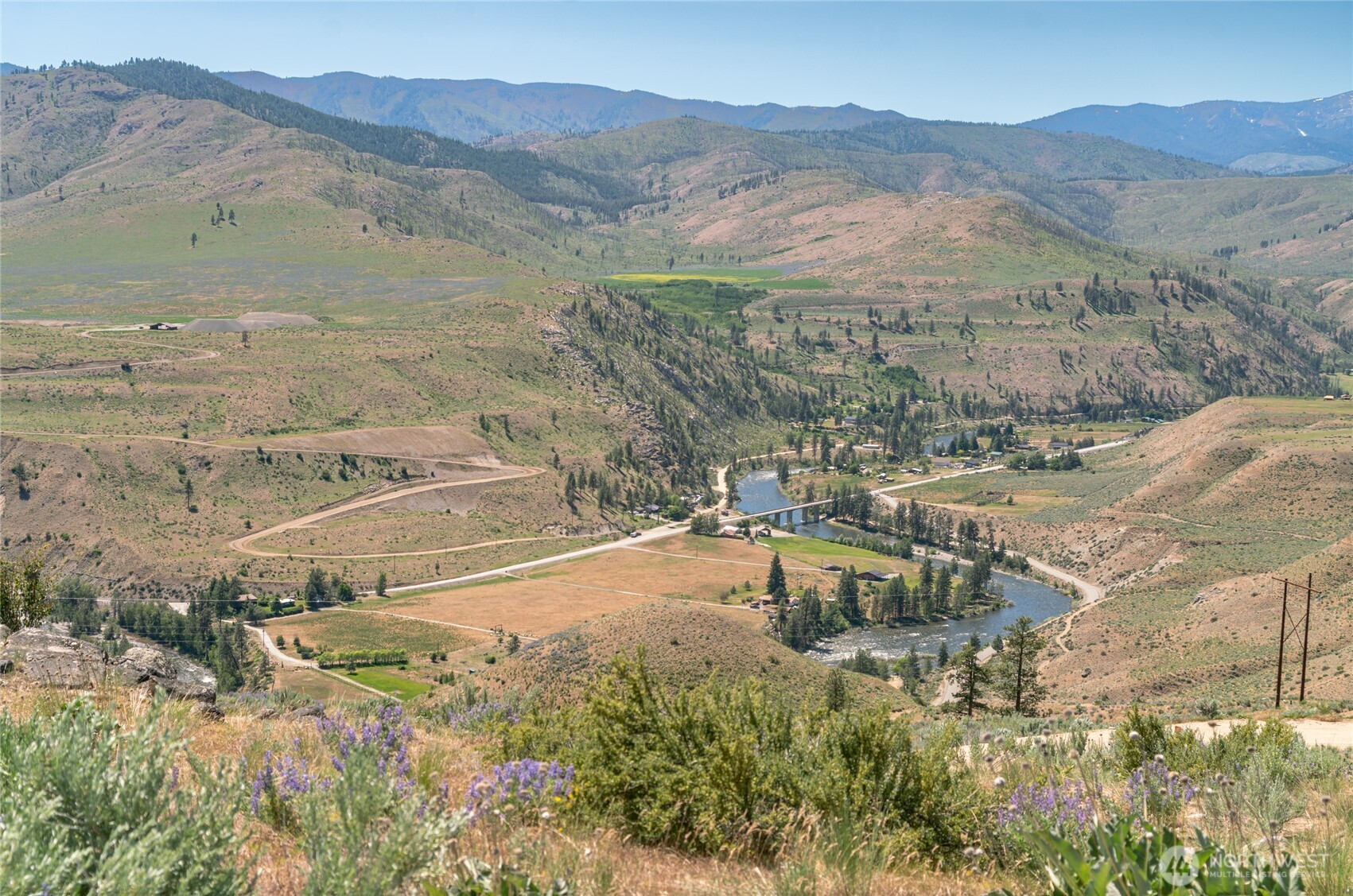 2 Highland Vista Methow, WA 98834 - Photo 7 of 8 a view of a mountain with an outdoor space