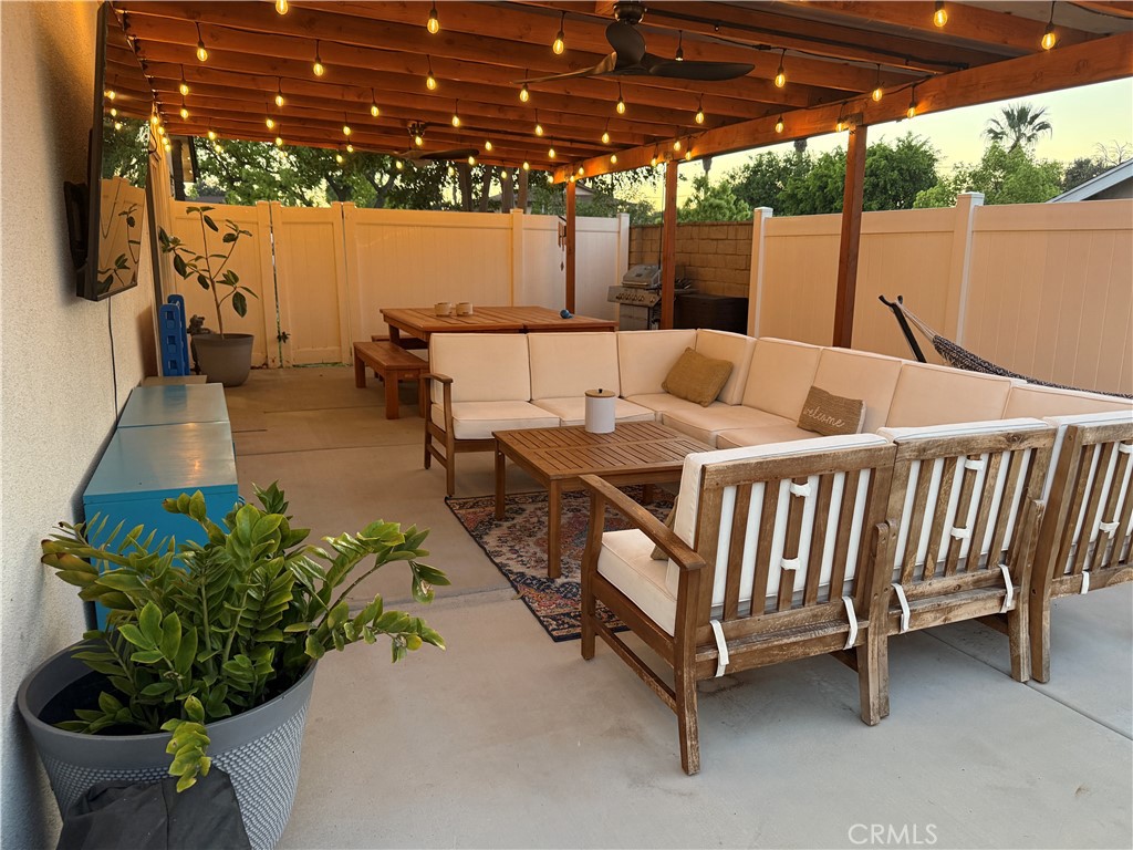2869 Kathleen Street Riverside, CA 92506 - Photo 32 of 37