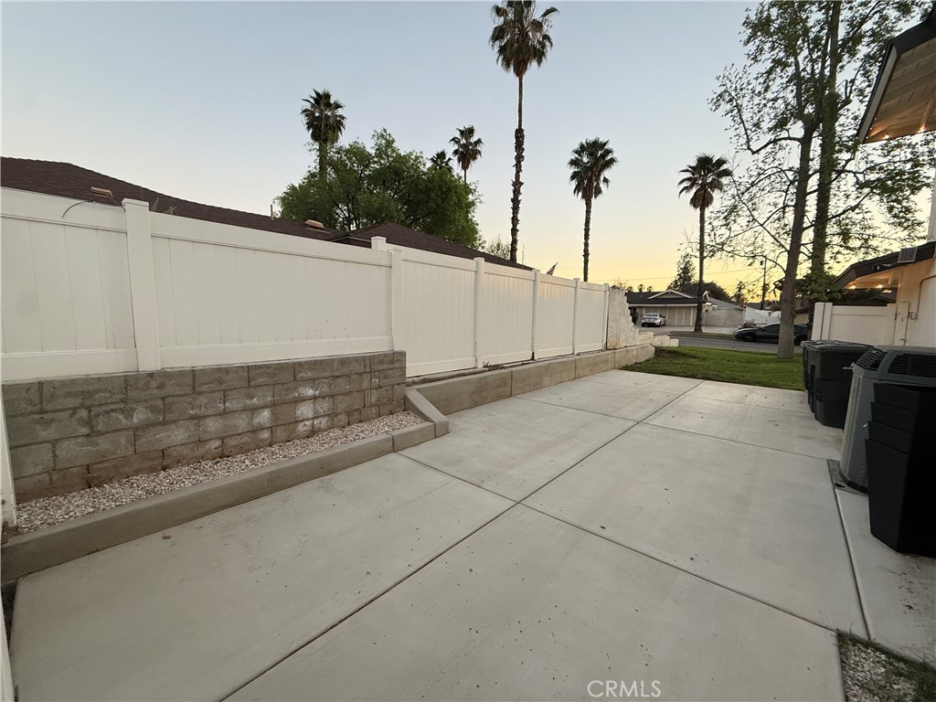 2869 Kathleen Street Riverside, CA 92506 - Photo 35 of 37