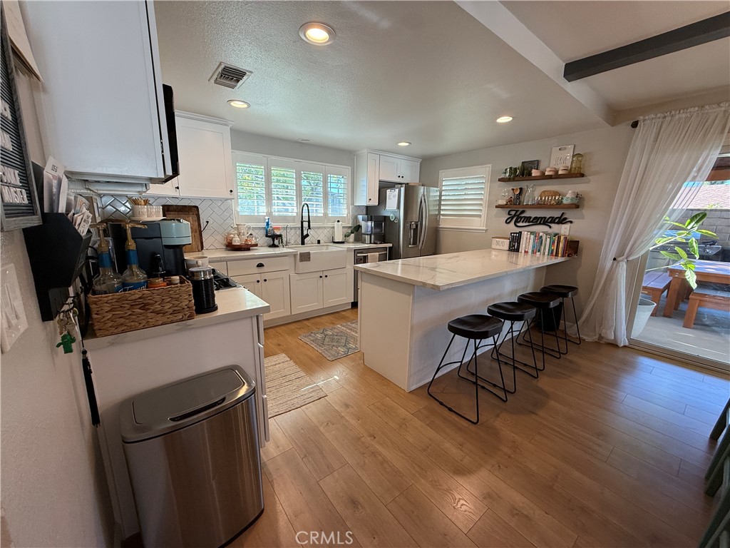 2869 Kathleen Street Riverside, CA 92506 - Photo 7 of 37