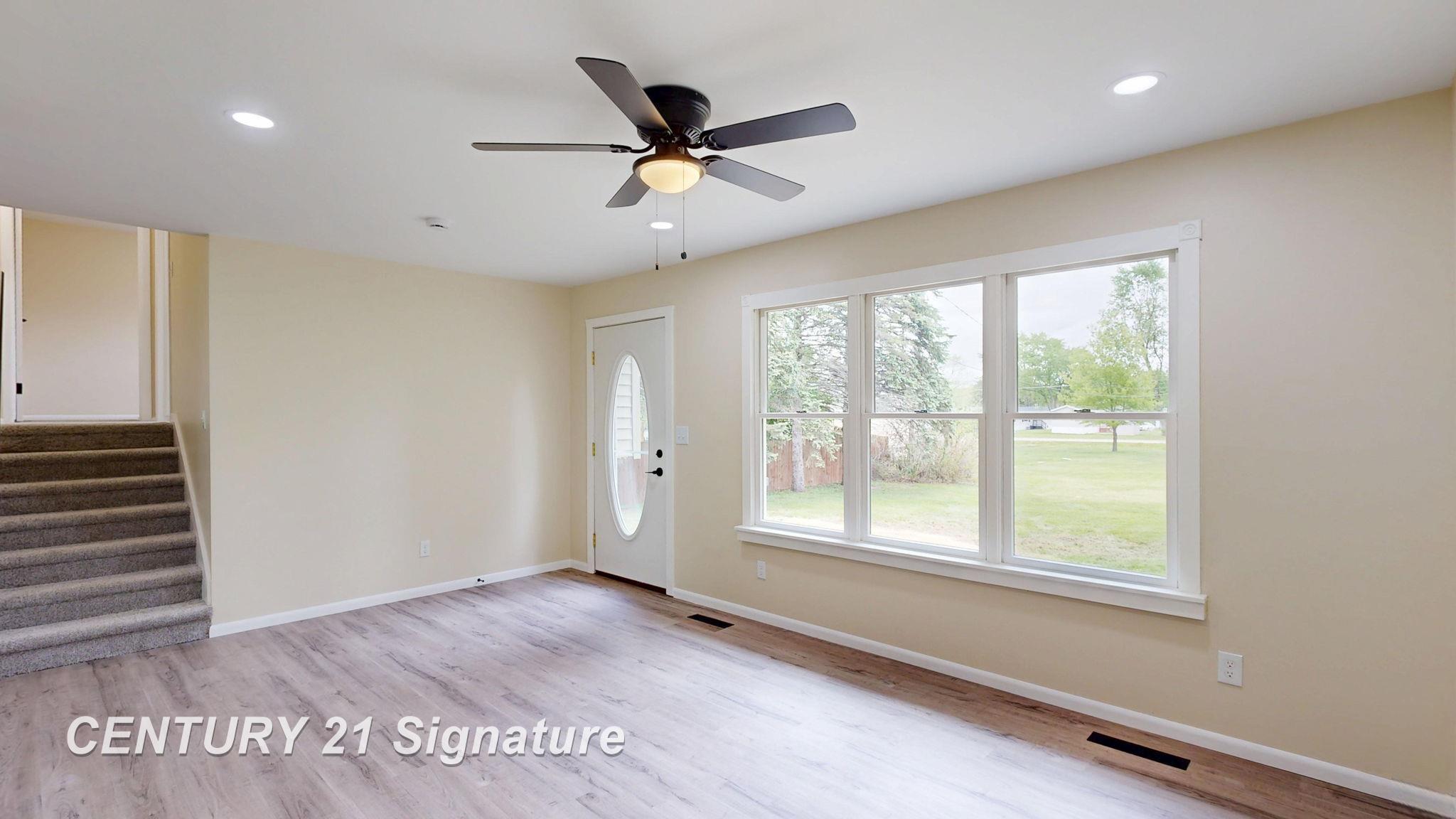7385 Gillette Road Flushing, MI 48433 - Photo 12 of 30 50175769-18d727d6-db9c-4317-8ce0-bc639eca3238.JPG