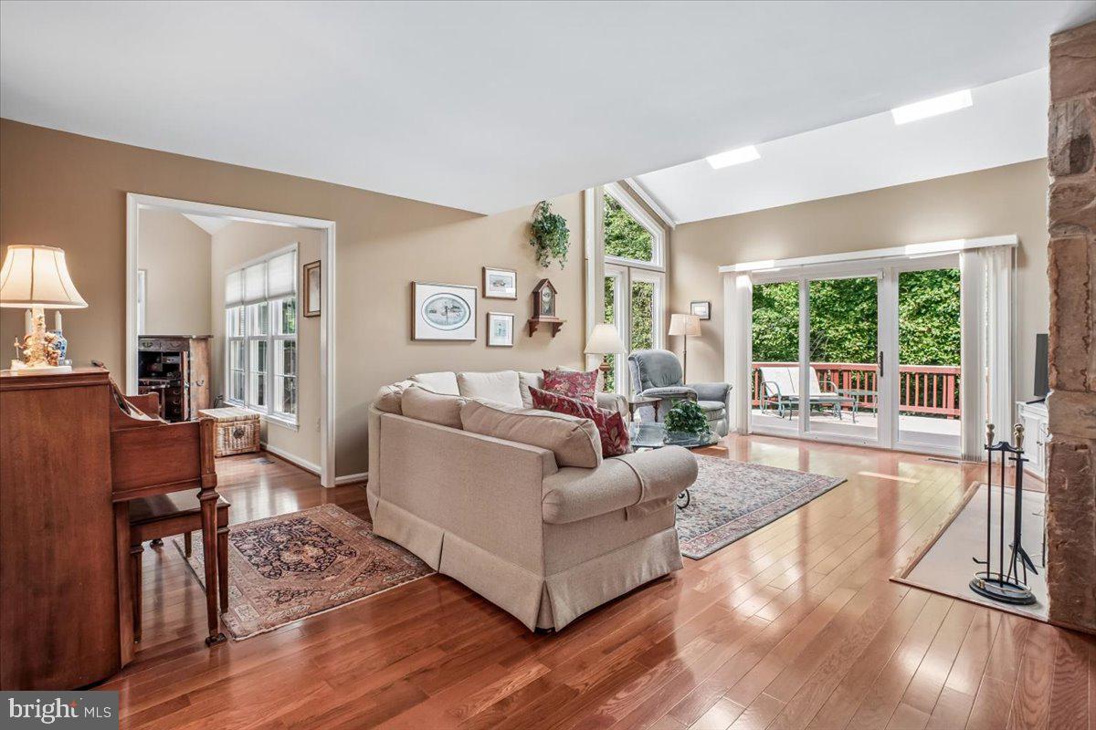7606 Rustle Ridge Court Fairfax Station, VA 22039 - Photo 12 of 57