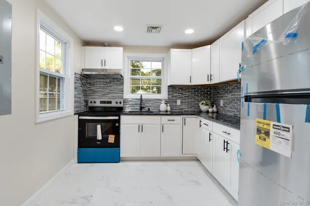 $549,000 | 3167 Lincoln Drive, Mohegan Lake, NY 10547