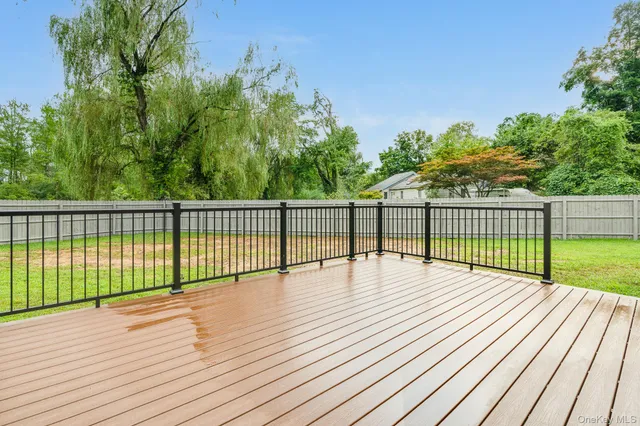 $549,000 | 3167 Lincoln Drive, Mohegan Lake, NY 10547