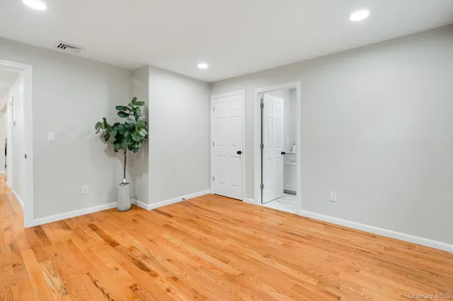 $549,000 | 3167 Lincoln Drive, Mohegan Lake, NY 10547