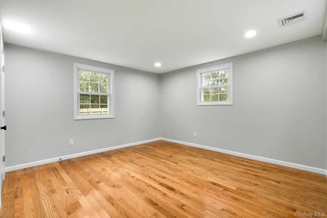 $549,000 | 3167 Lincoln Drive, Mohegan Lake, NY 10547