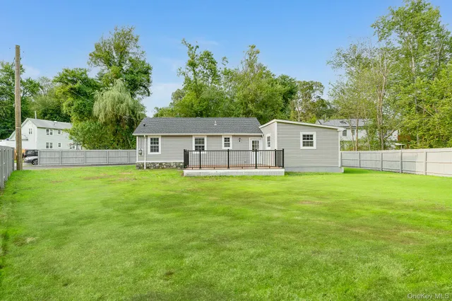 $549,000 | 3167 Lincoln Drive, Mohegan Lake, NY 10547