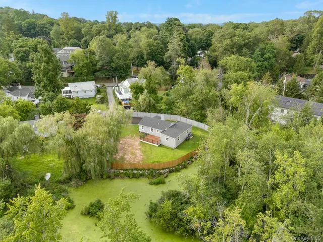 $549,000 | 3167 Lincoln Drive, Mohegan Lake, NY 10547