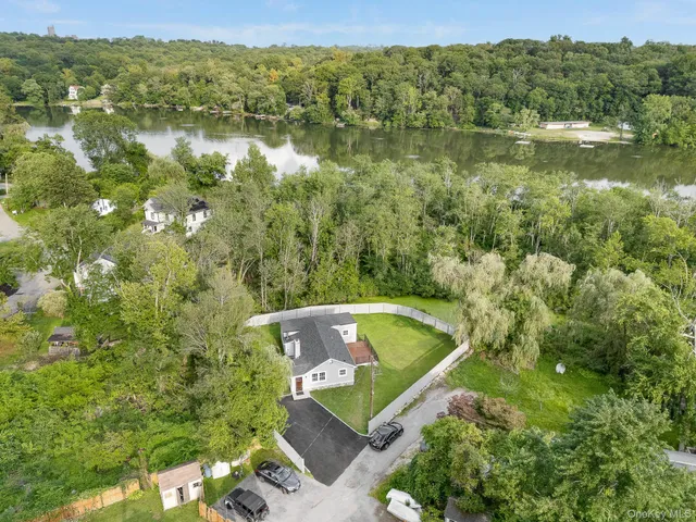 $549,000 | 3167 Lincoln Drive, Mohegan Lake, NY 10547