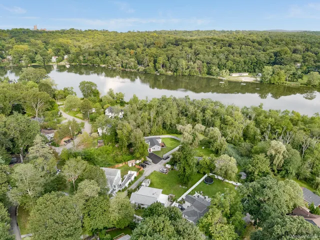 $549,000 | 3167 Lincoln Drive, Mohegan Lake, NY 10547