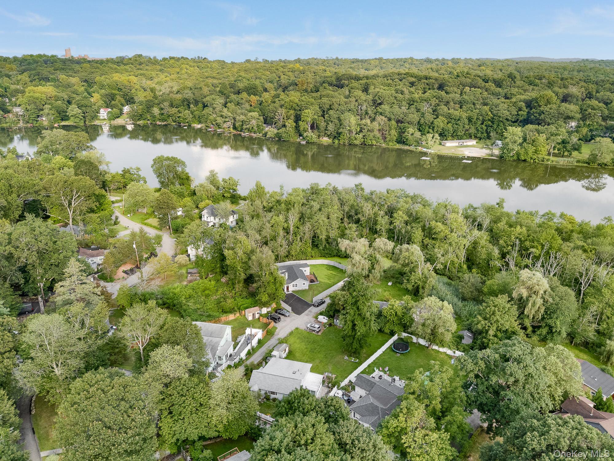 3167 Lincoln Drive Mohegan Lake, NY 10547 - Photo 32 of 34 a view of lake with mountain