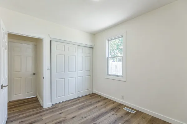 $229,999 | 313 Grand Boulevard, Loves Park, IL 61111