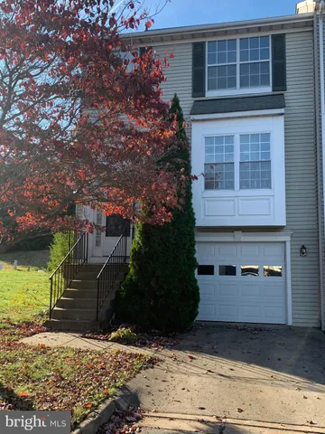 $2,395 | 301 Backridge Court, Fredericksburg, VA 22406