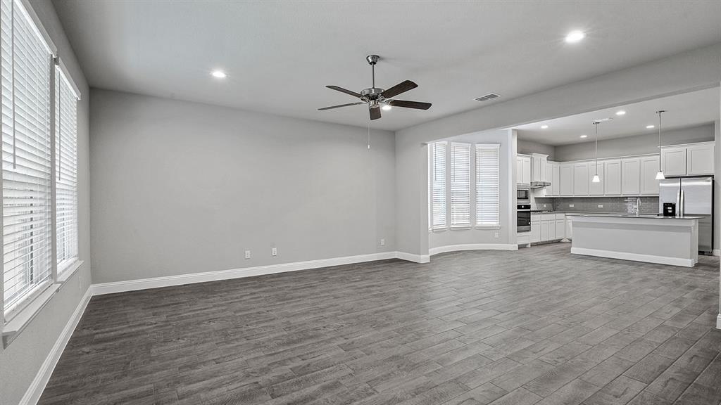 2513 Starling Street Denton, TX 76205 - Photo 9 of 40