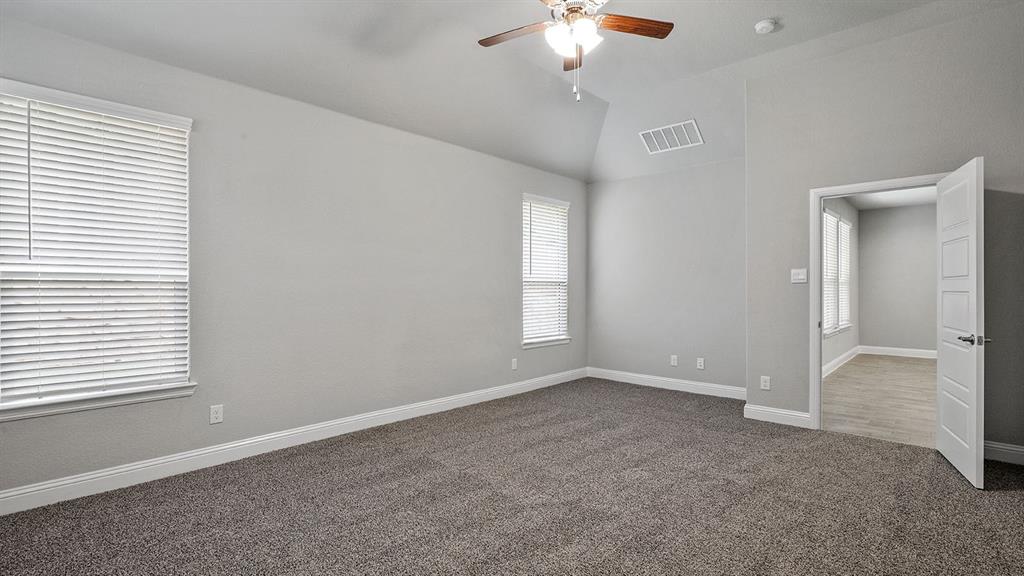 2513 Starling Street Denton, TX 76205 - Photo 15 of 40