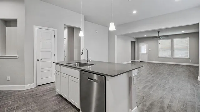 $453,285 | 2513 Starling Street, Denton, TX 76205