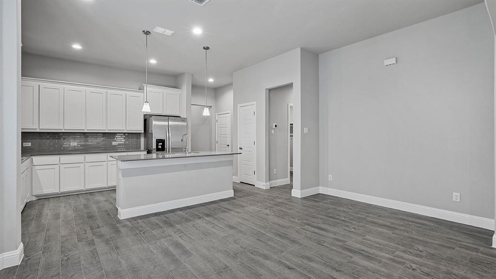 2513 Starling Street Denton, TX 76205 - Photo 6 of 40