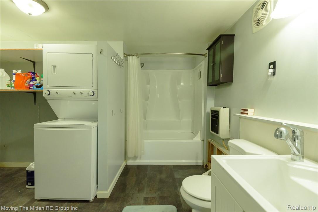 45850 Hull Road Belleville, MI 48111 - Photo 40 of 59 MTM_45850_hull-37.jpg