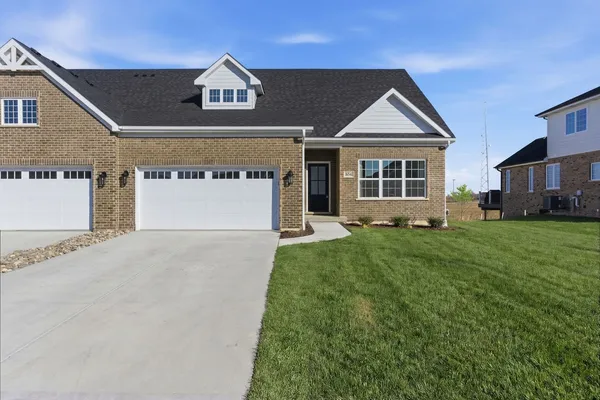 $719,990 | 16541 Kayla Drive, Lemont, IL 60439