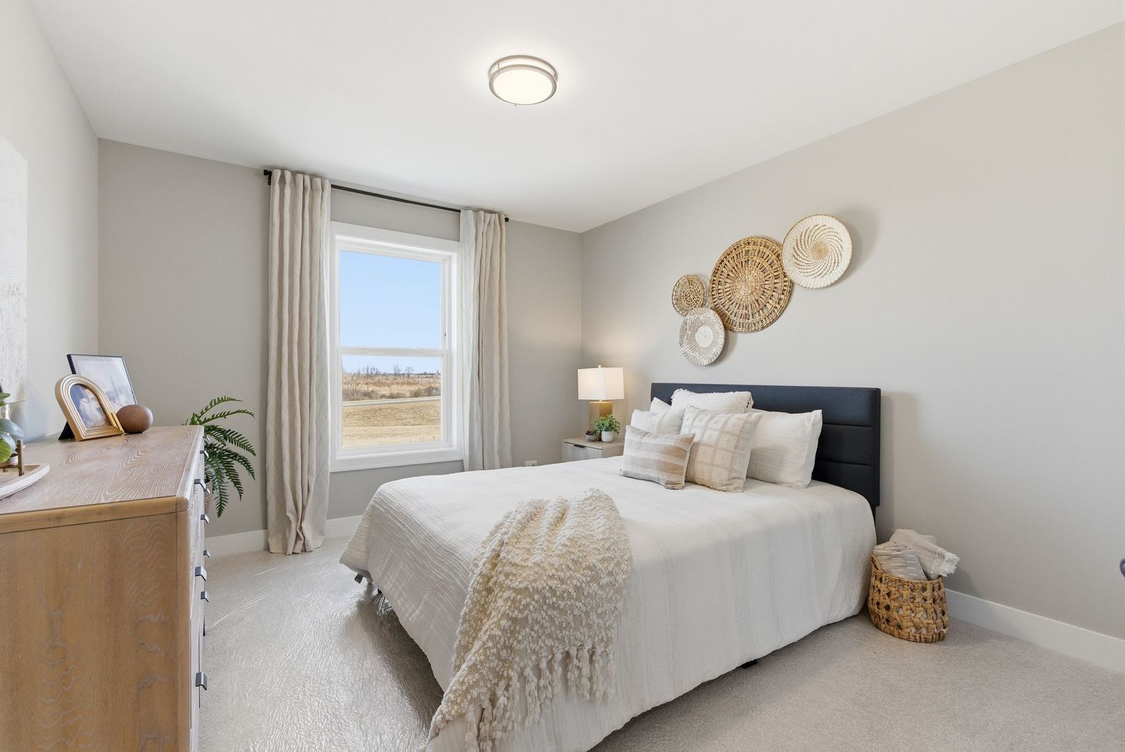 16541 Kayla Drive Lemont, IL 60439 - Photo 31 of 33 a bedroom with a bed and a window