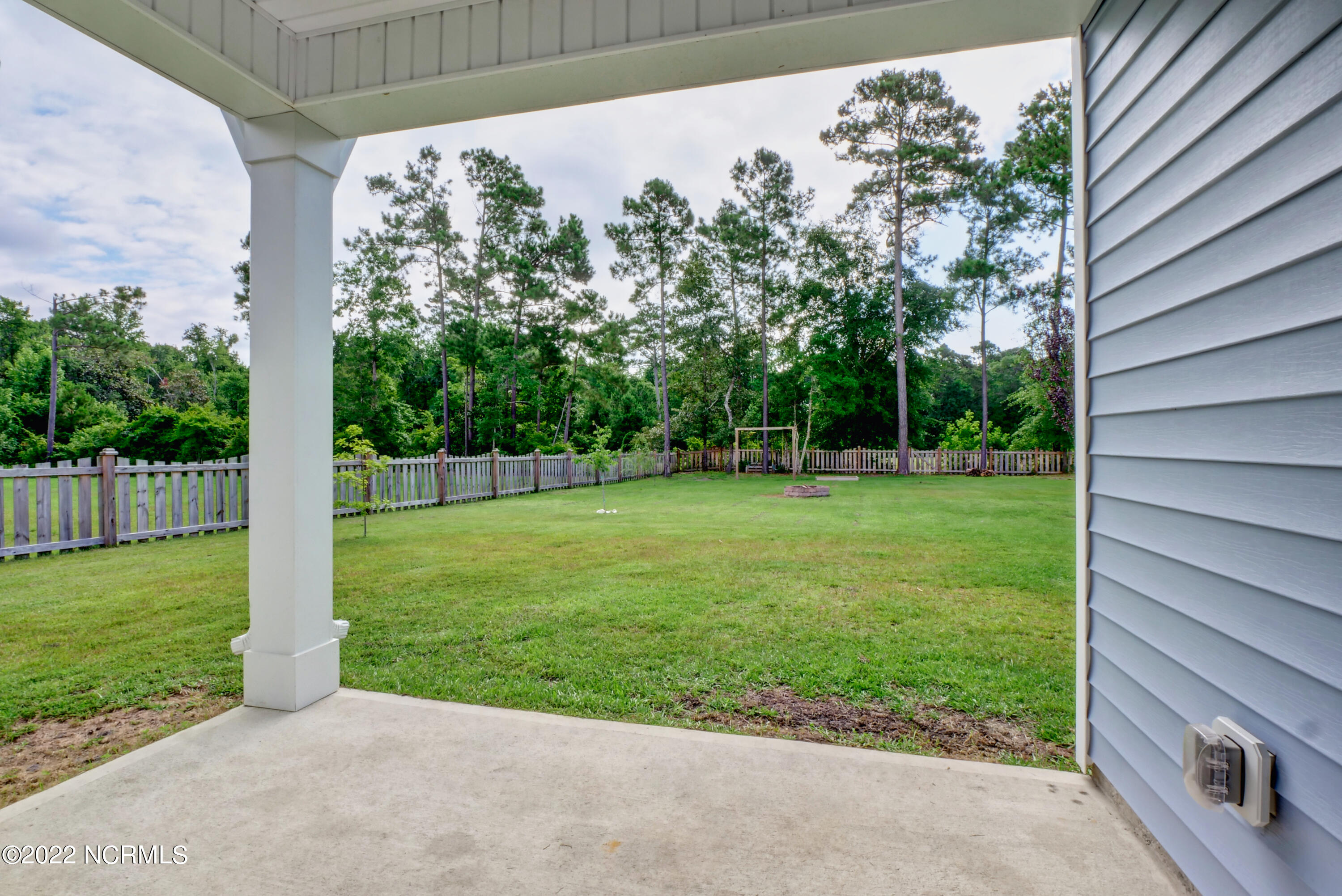 604 Saltree Circle Holly Ridge, NC 28445 - Photo 26 of 35 P8700192_3_4_5_6_7_8
